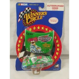 2002 NASCAR Winners Circle Bobby Labonte #18 Autographed Hood 1:64 Muppets MBNA